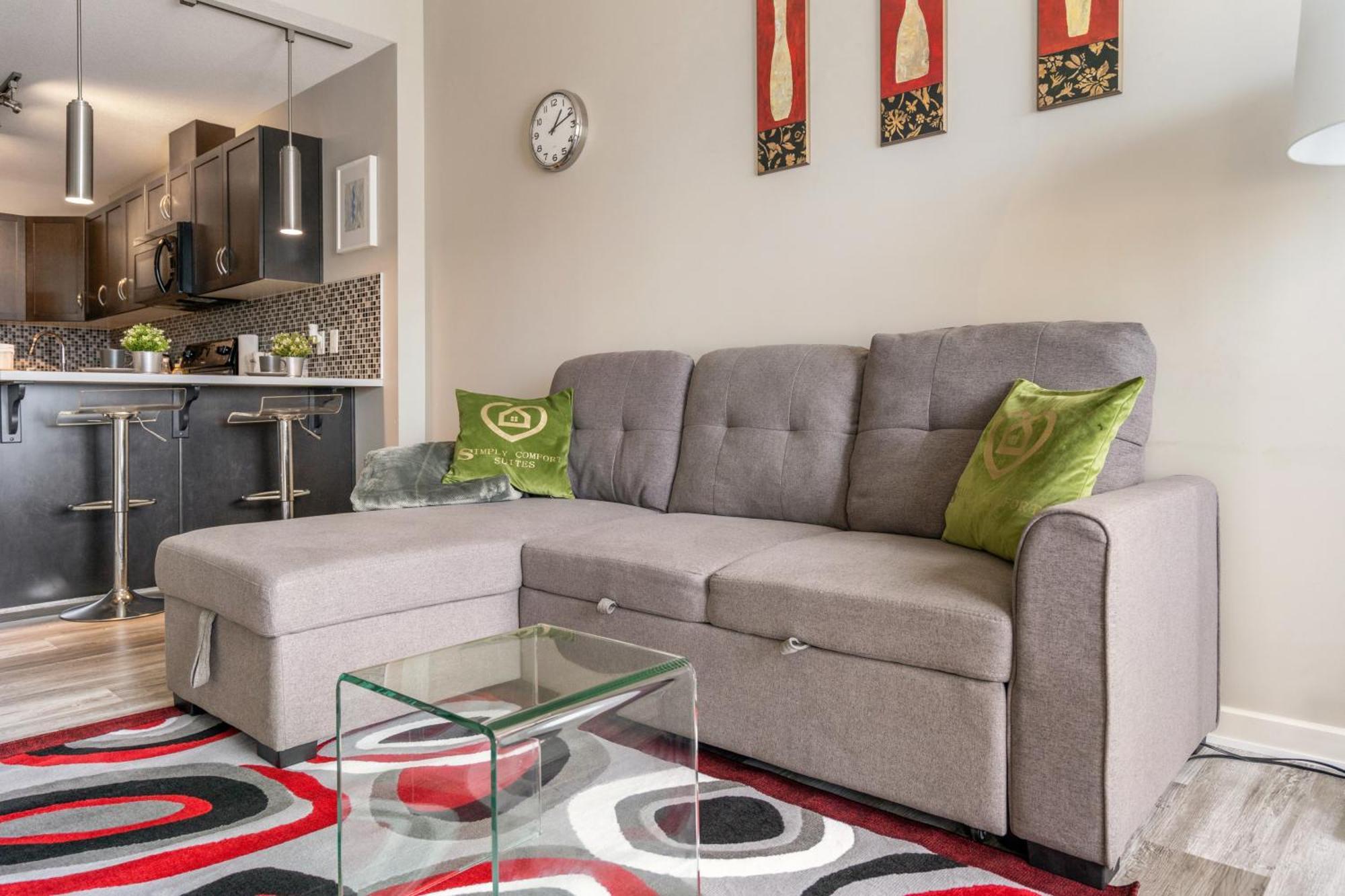 City Centre Retreat - 1Br Condo With Desk Κάλγκαρι Εξωτερικό φωτογραφία
